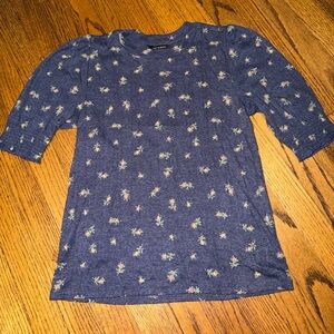 Lucky Brand Navy Blue Floral Short Sleeve Tee Size Small Fitted Sleeves